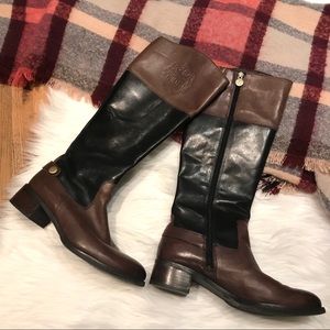 Etienne Aigner Two-toned Chip riding logo boots